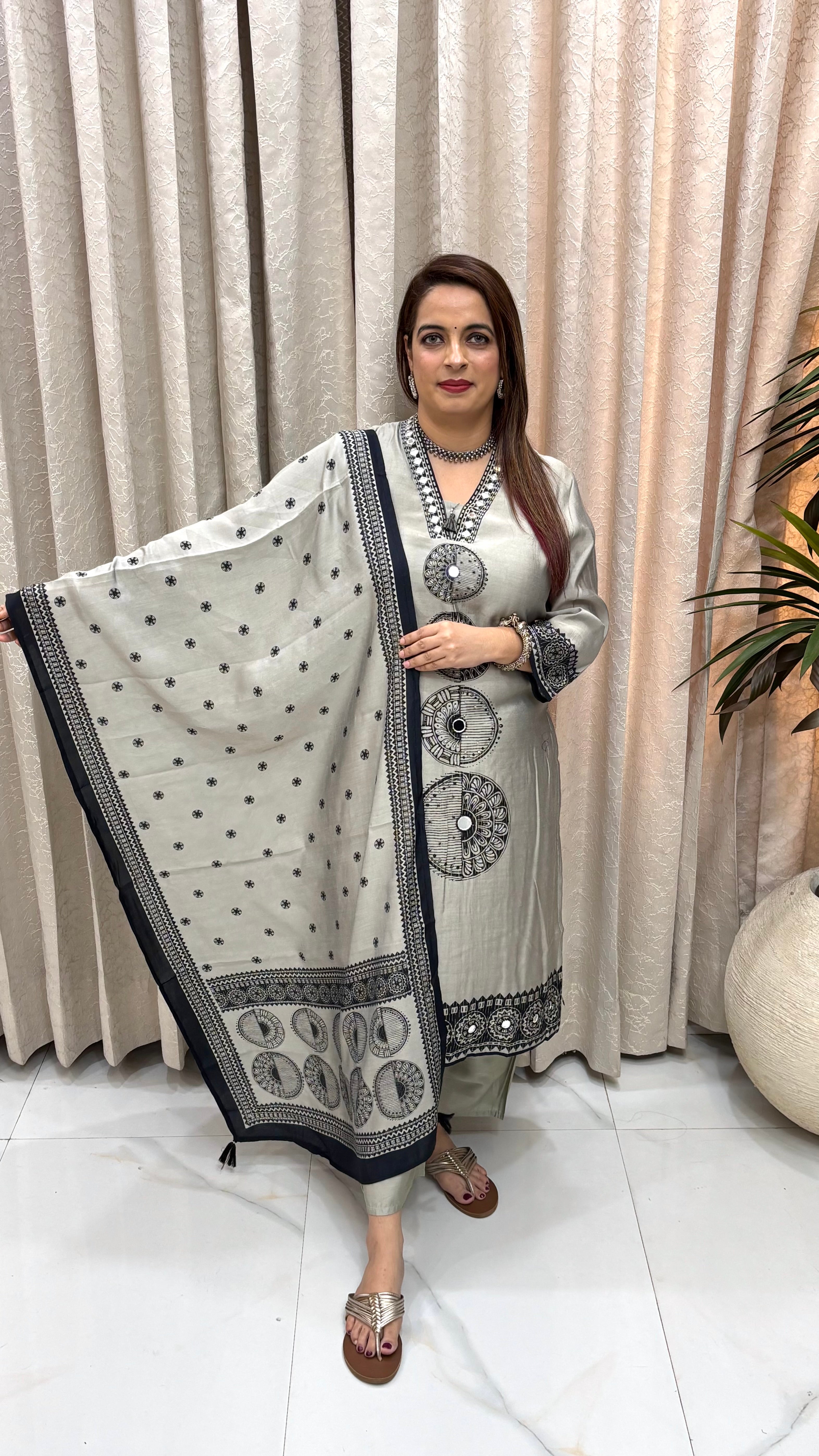 Regal Mirrorwork — Mul Chanderi Suit