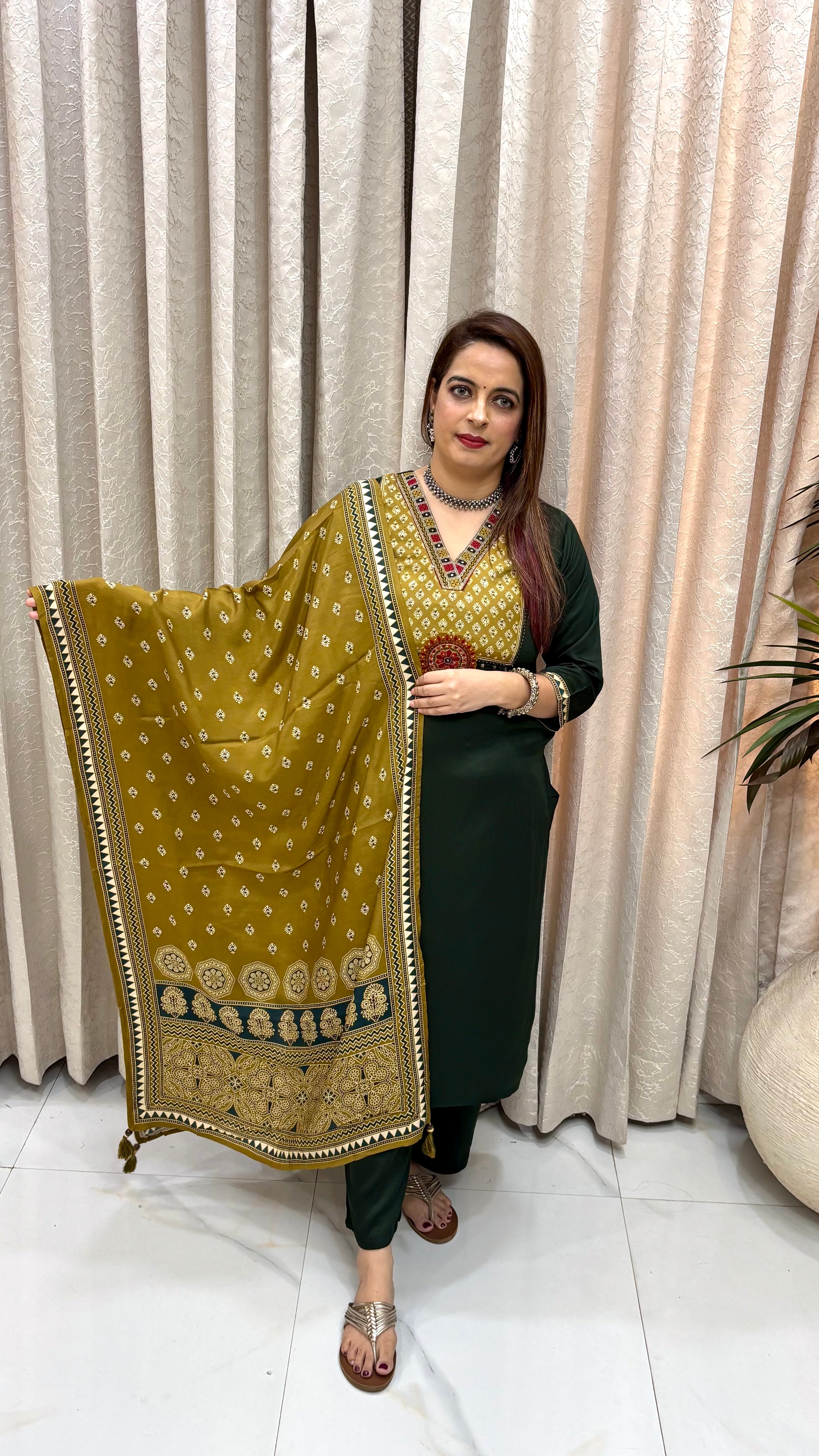 Royal Gajji Silk Elegance