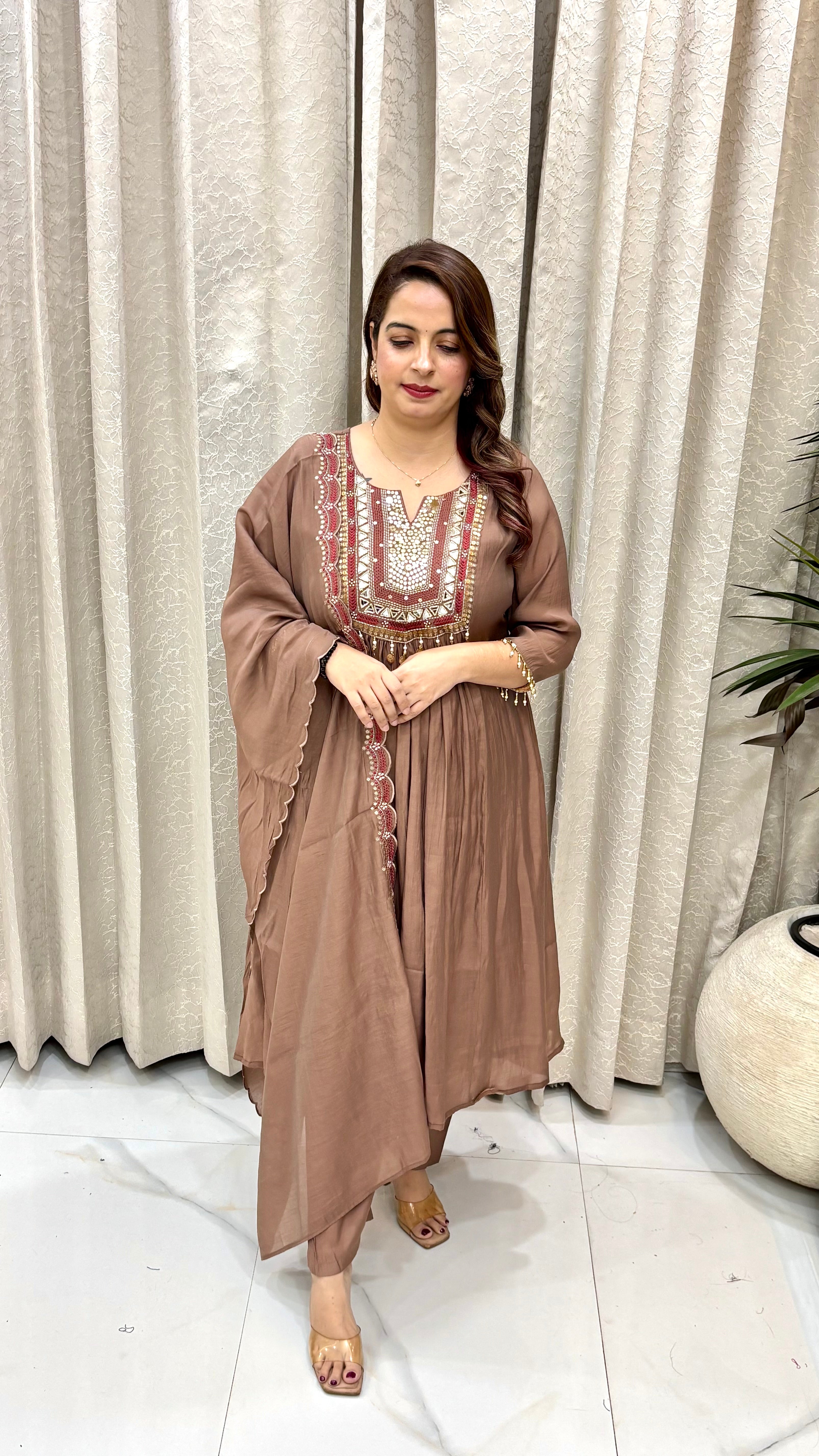 Mul Chanderi Embroidered Suit