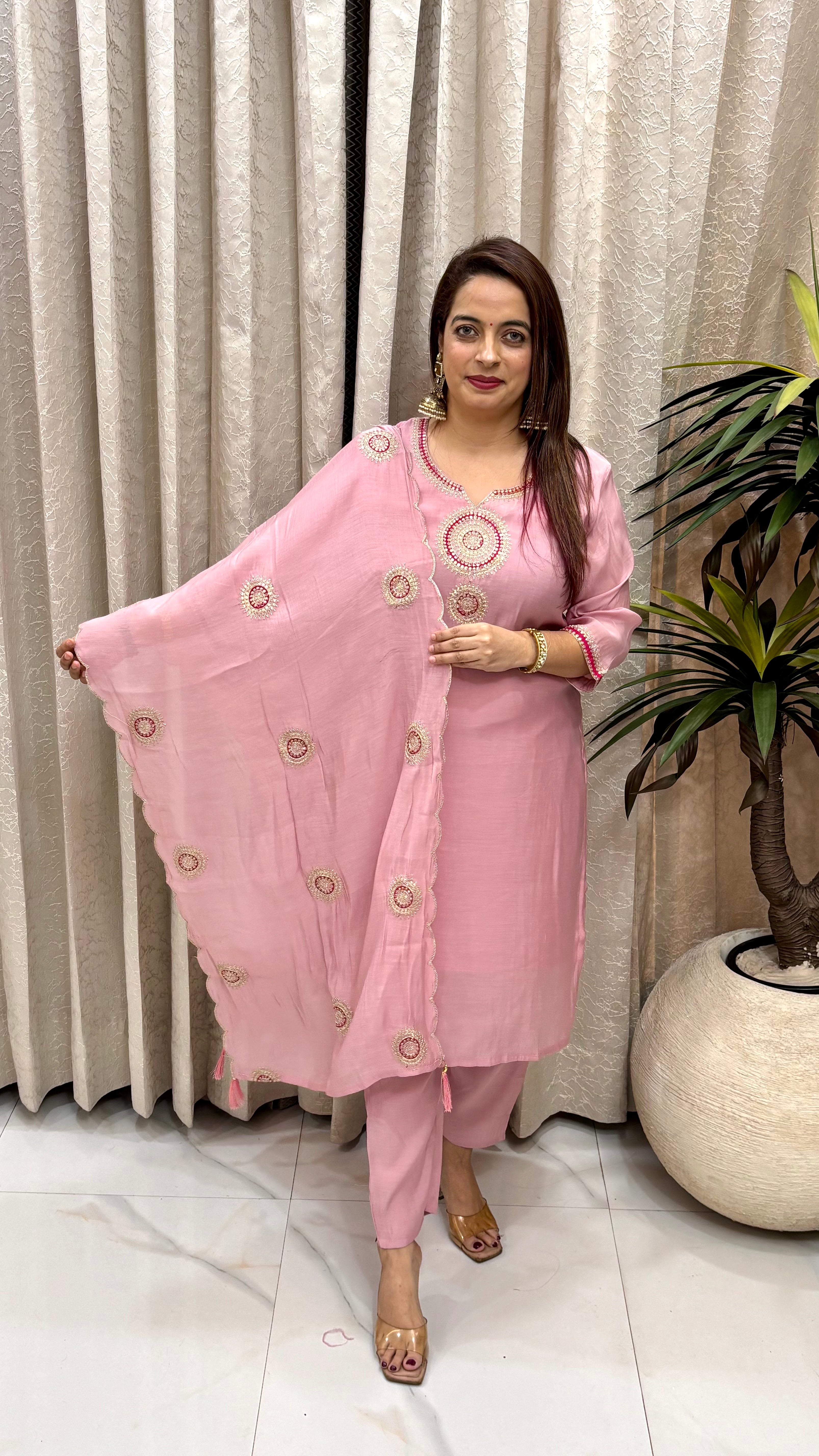 Mul Chanderi Embroidered Suit