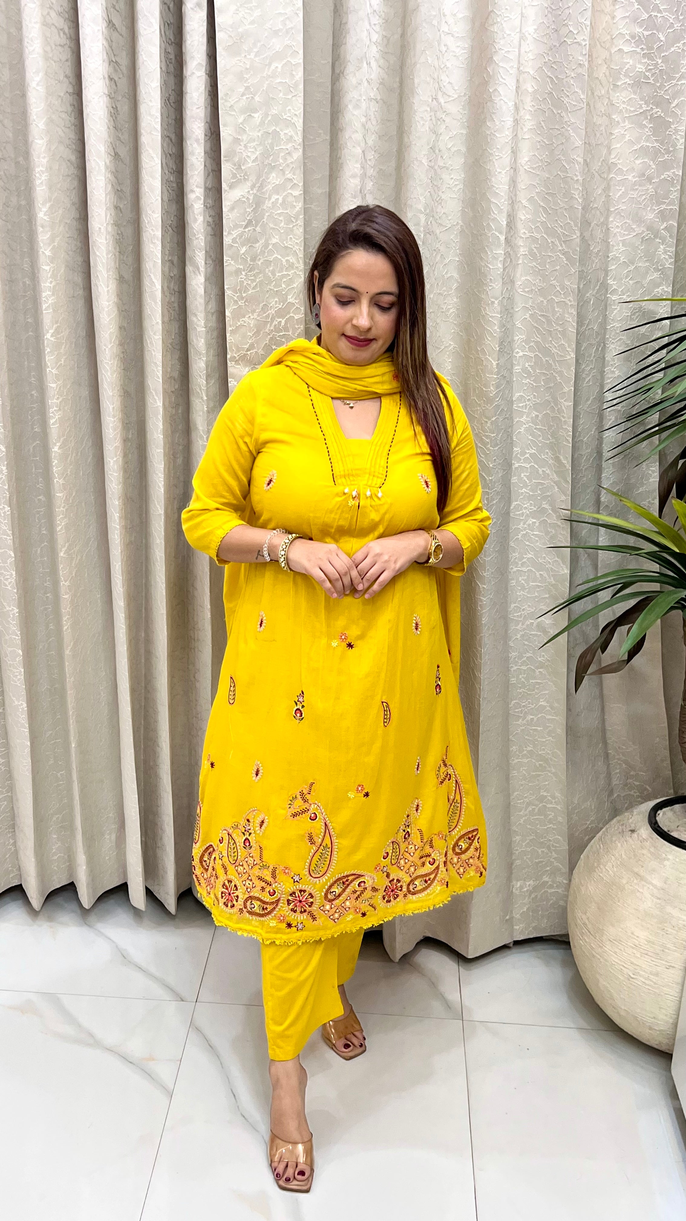 Premium Mul Cotton Suit Set with Hand Bead Work & Thread Embroidery