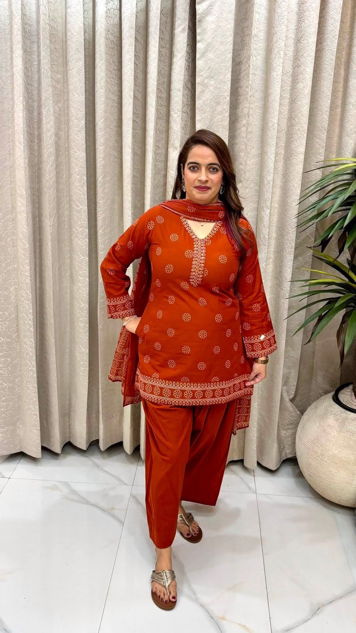 Viral Farahi Salwar Set with Bandhani Print Cotton Shirt & Mulmul Cotton Dupatta