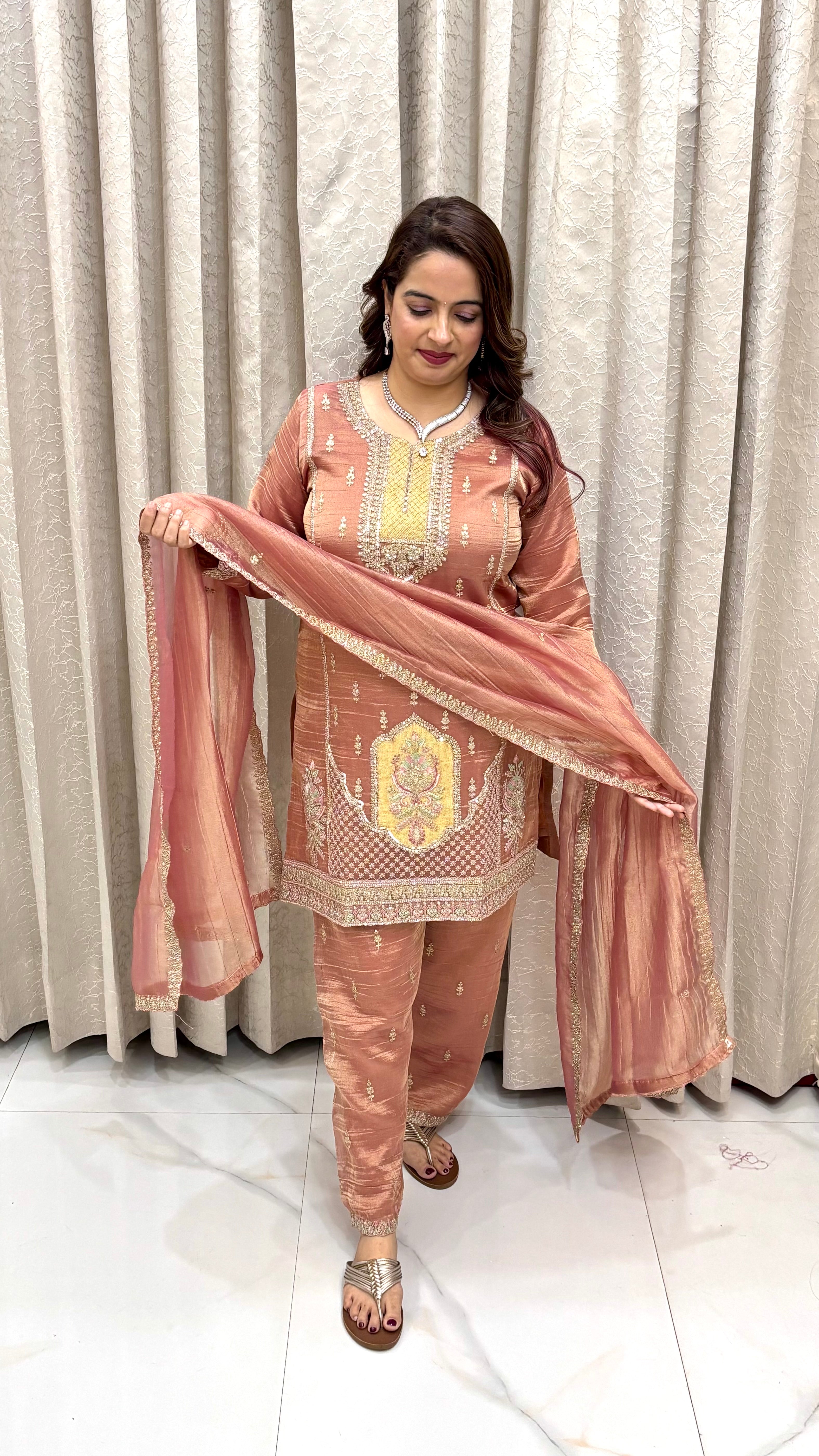 Most Viral Crushed Organza Shimmer Farshi Salwar Suit ✨